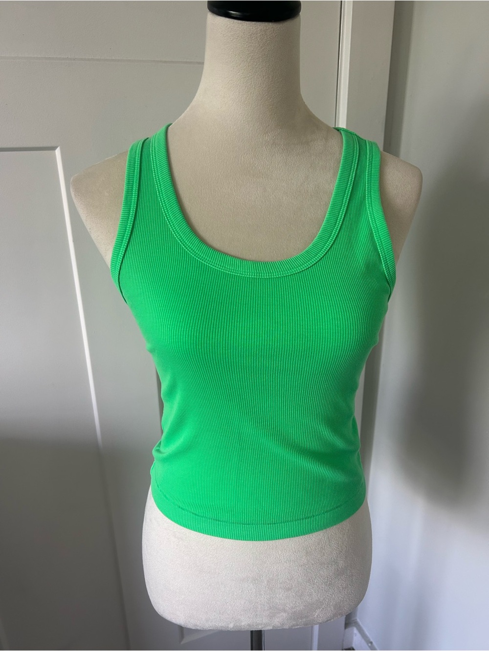 Universal Thread Fluorescent Green Ribbed Tank Top